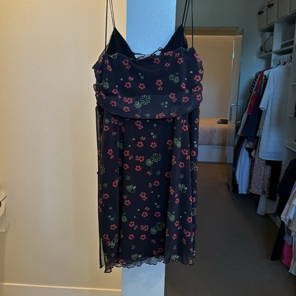 NWT Urban Outfitters Floral Dress | Size Large - Picture 6 of 7